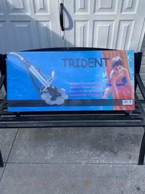 Trident Automatic Pool Cleaner